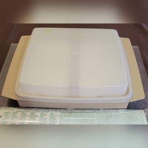 Tupperware 723 Vintage Deviled Egg Keeper